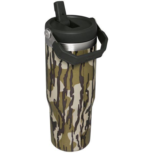 Stanley Hunt + Fish IceFlow™ Flip Straw 30 OZ Tumbler Olive / Green / Black | USA-DKE728036